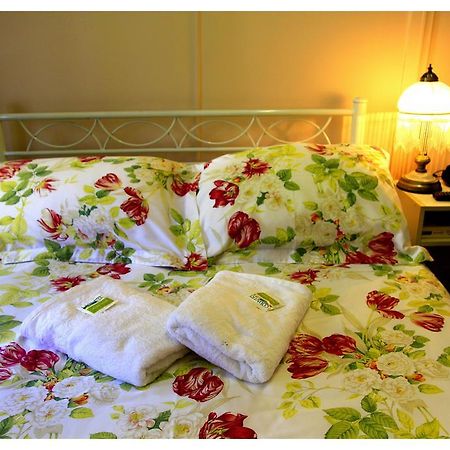 Coral Lodge Bed And Breakfast Inn Townsville Eksteriør billede